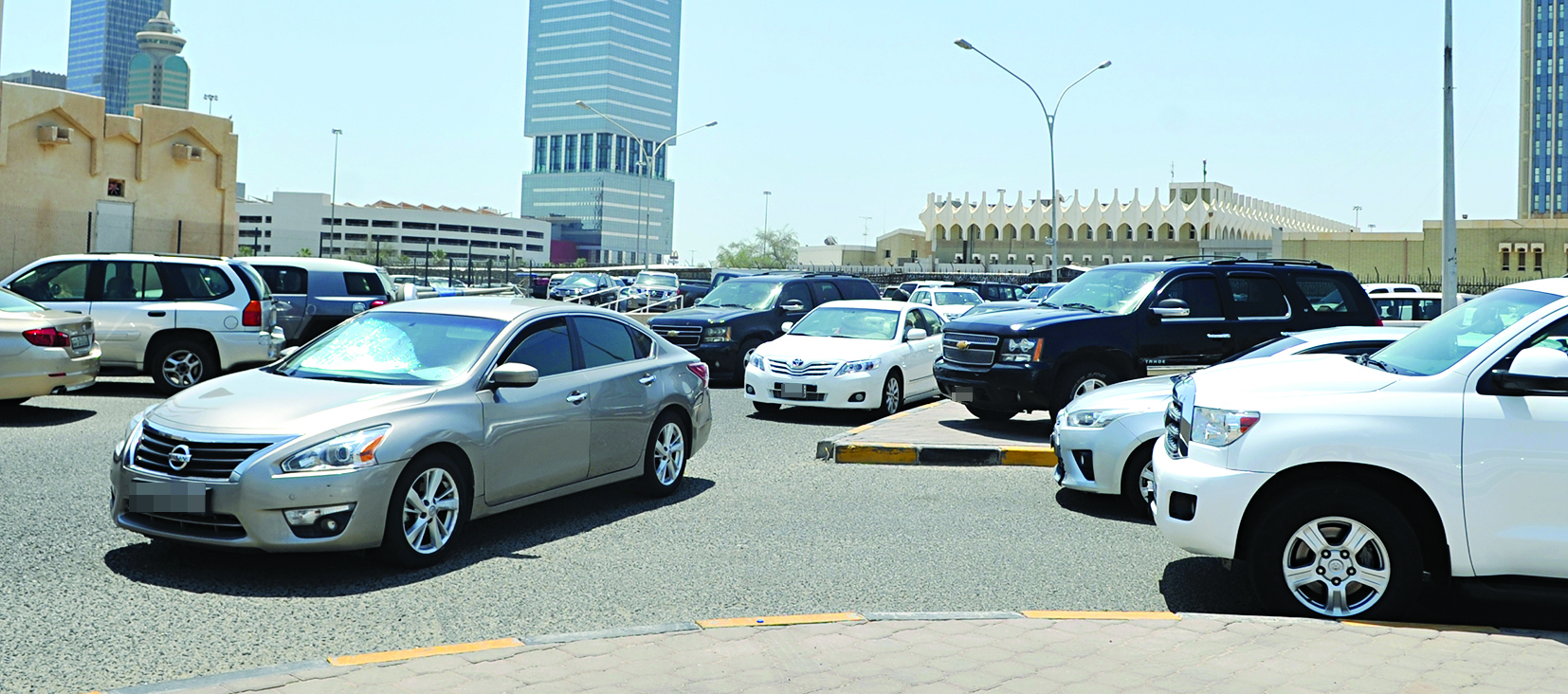 u0643u062bu0627u0641u0629 u0633u064au0627u0631u0627u062a u0641u064a u0645u0633u0627u062du0629 u0645u062du062fu0648u062fu0629t (u062au0635u0648u064au0631 u0633u0639u062f u0647u0646u062fu0627u0648u064a)