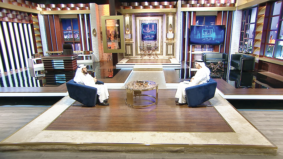 فريد عمادي متحدثاًُ للزميل راشد الهلفي في برنامج «عشر إلا عشر» على «الراي»