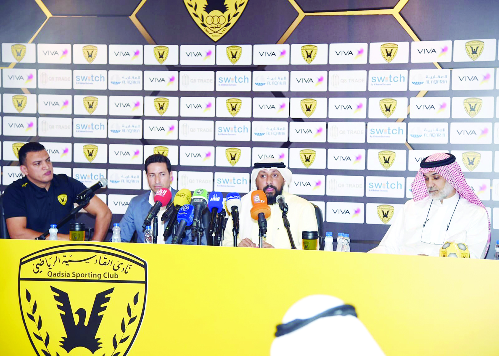 u062cu0627u0646u0628 u0645u0646 u0627u0644u0645u0624u062au0645u0631 u0627u0644u0635u062du0627u0641u064at  (u062au0635u0648u064au0631 u0633u0639u062f u0647u0646u062fu0627u0648u064a)