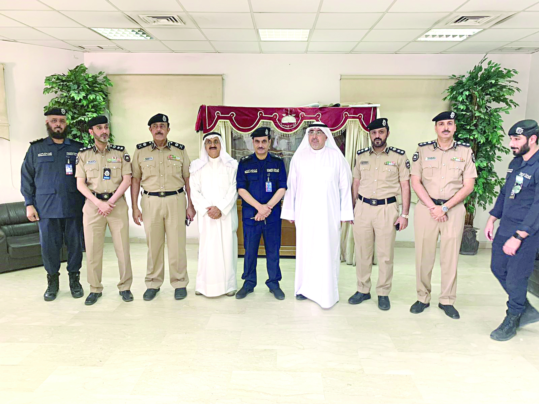 u0648u0641u062f u0627u0644u062fu064au0648u0627u0646 u0645u0639 u0642u0627u062fu0629 u0627u0644u0645u0624u0633u0633u0627u062a u0627u0644u0625u0635u0644u0627u062du064au0629