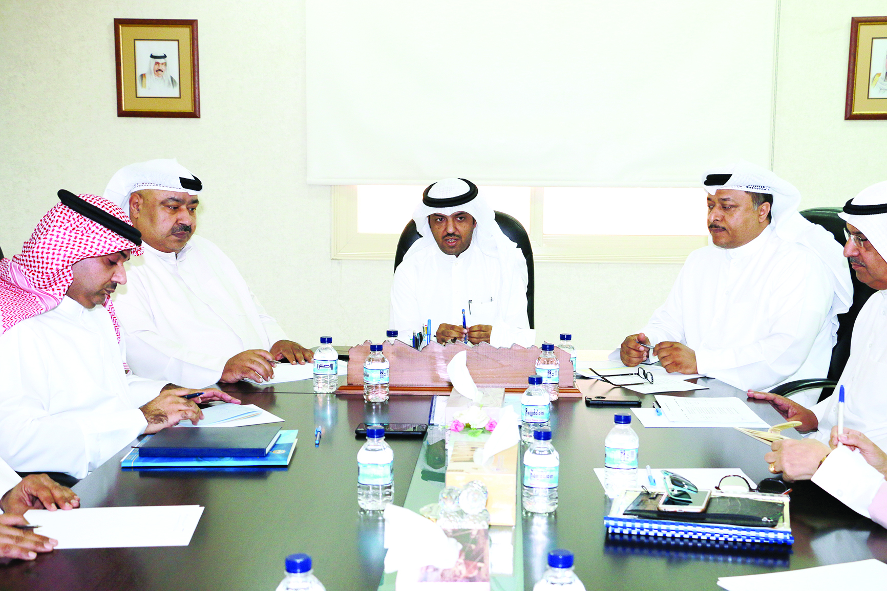 u0627u0644u0633u0644u0637u0627u0646 u0645u062cu062au0645u0639u0627u064b u0648u0627u0644u064au0627u0633u064au0646 u0645u0639 u0645u062fu064au0631 u062au0639u0644u064au0645u064au0629 u0627u0644u0641u0631u0648u0627u0646u064au0629 u0628u0627u0644u0625u0646u0627u0628u0629