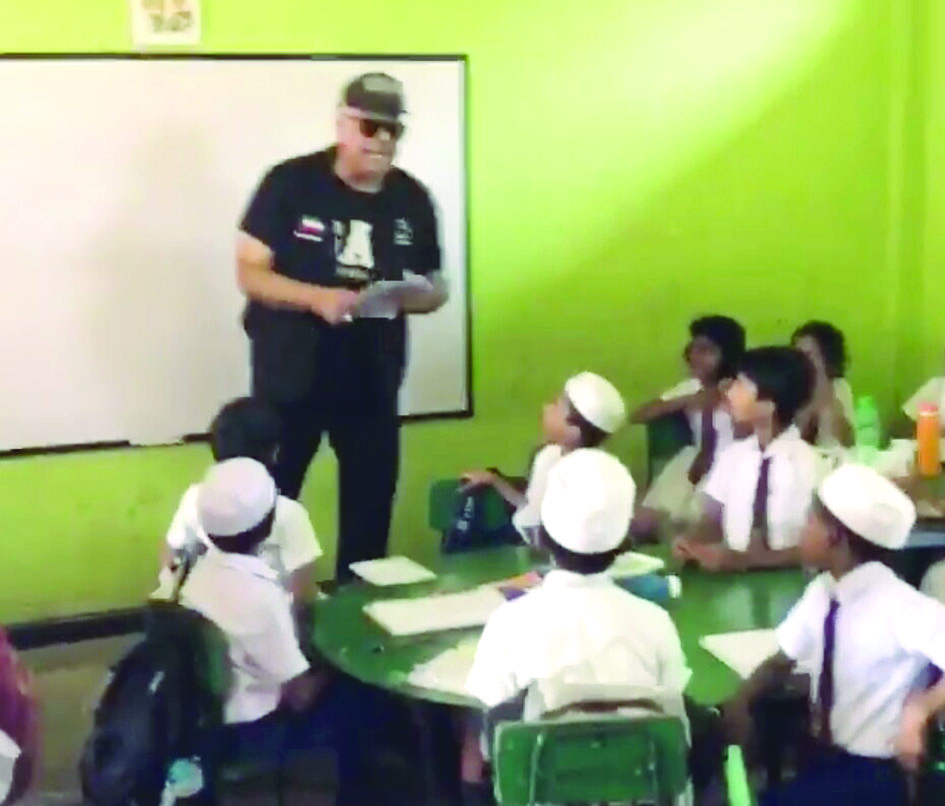 u062fu0627u0648u062f u062du0633u064au0646 