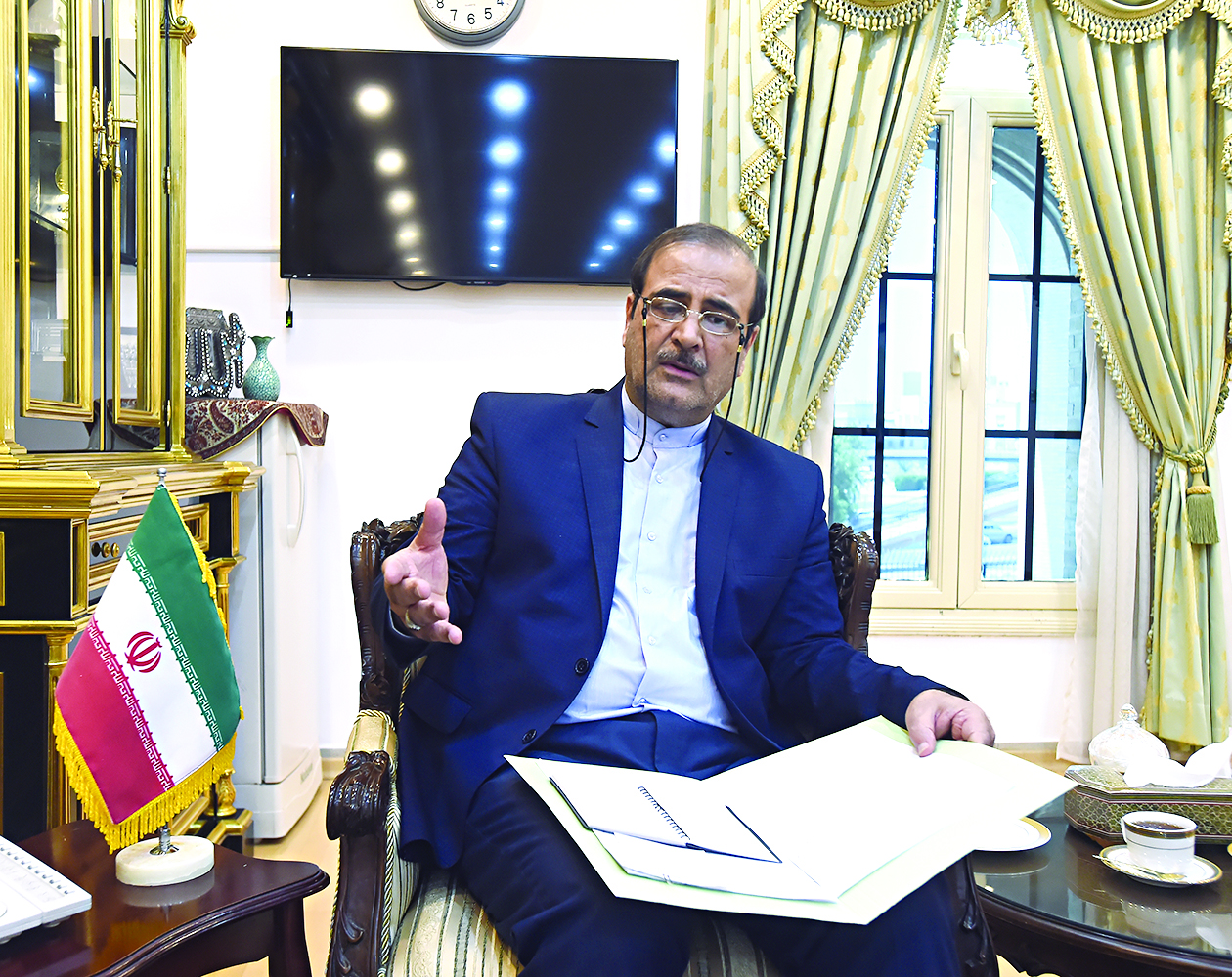 السفير الإيراني يعرض جزءاً من الاتفاقية النووية خلال لقائه مع «الراي»