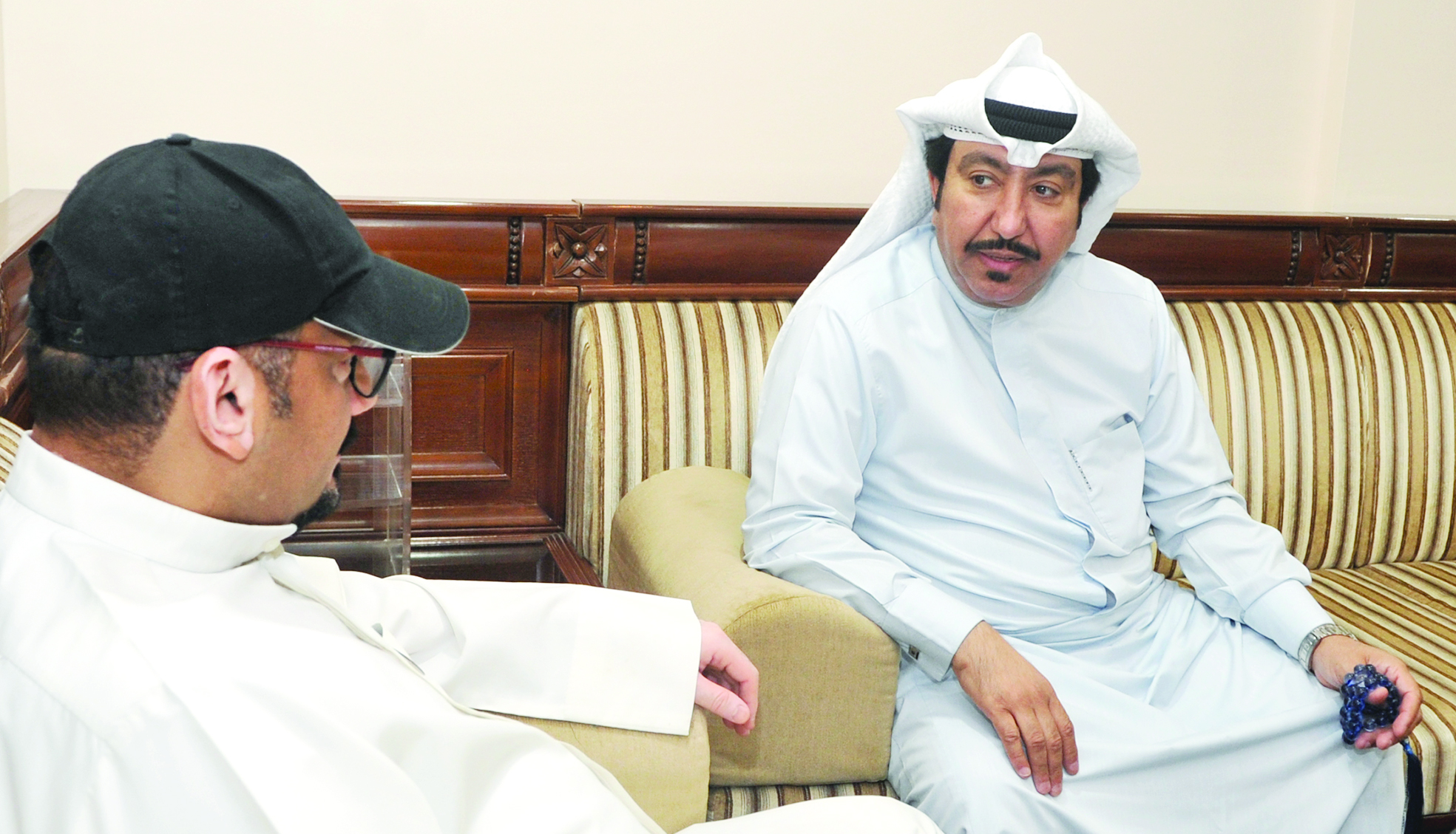 u0627u0644u0639u0646u0632u064a u0645u062au062du062fu062bu0627u064b u0644u0644u0632u0645u064au0644 u0646u0627u0635u0631 u0627u0644u0641u0631u062du0627u0646  t (u062au0635u0648u064au0631 u0633u0639u062f u0647u0646u062fu0627u0648u064a)