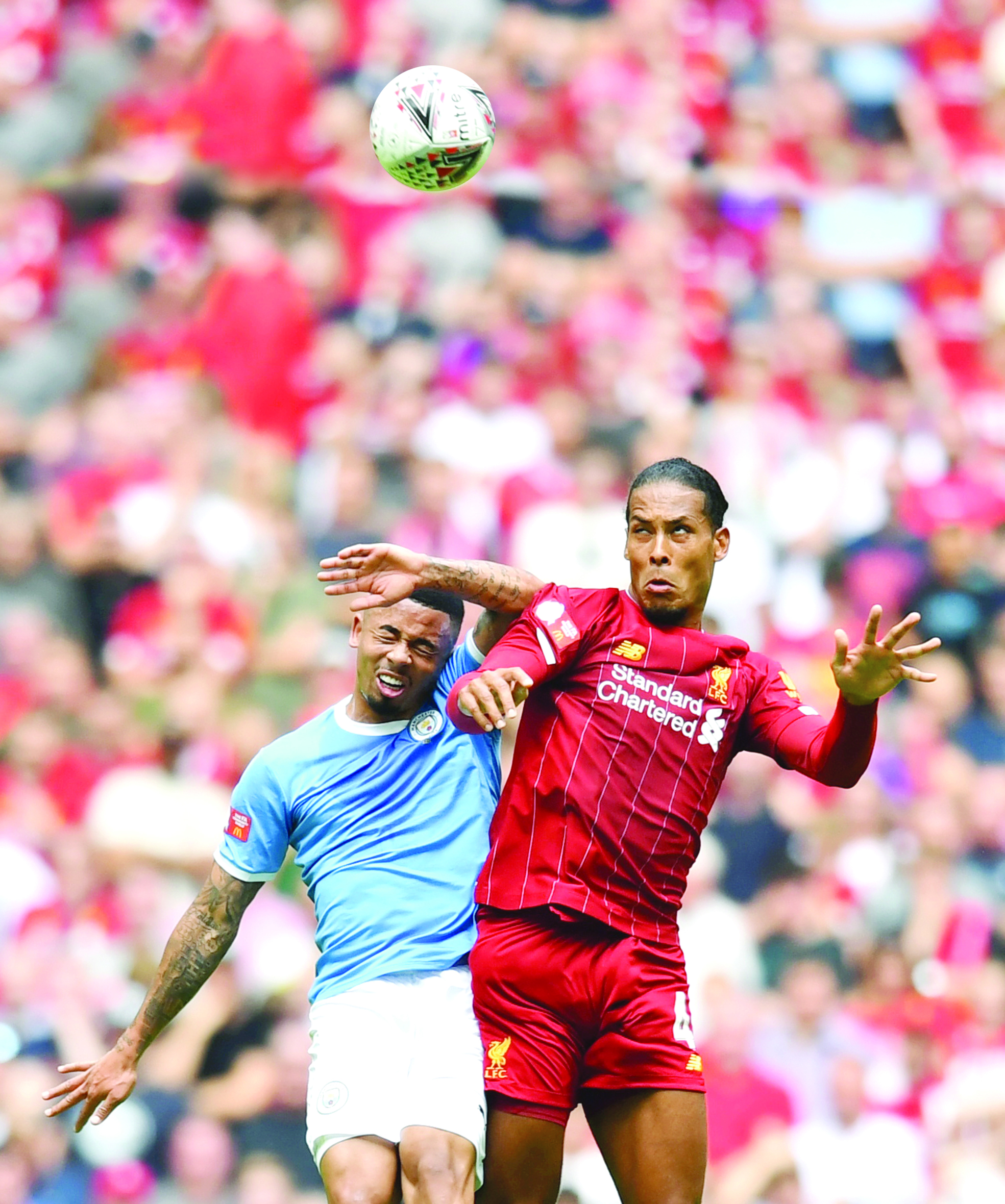 u0641u0627u0646 u062fu0627u064au0643 u0641u064a u0635u0631u0627u0639 u0639u0644u0649 u0627u0644u0643u0631u0629 u0645u0639 u062cu064au0632u0648u0633 u062eu0644u0627u0644 u0645u0628u0627u0631u0627u0629 u00abu062fu0631u0639 u0627u0644u0645u062cu062au0645u0639u00bb 