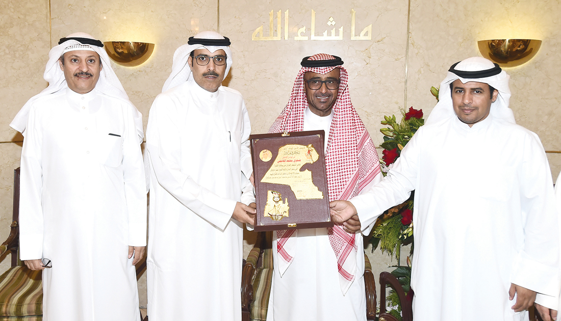 مطلق العتيبي وسعد الرشيدي ومطلق الشمري يكرمون الهاملي 