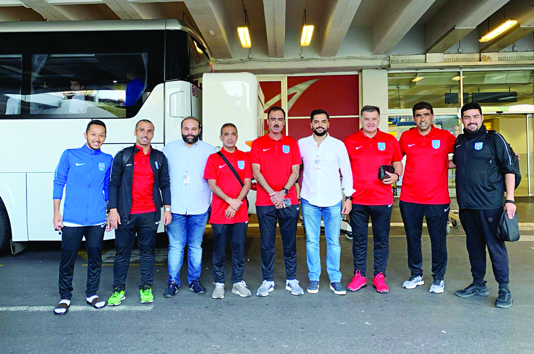 u0648u0641u062f u0646u0627u062fu064a u0643u0627u0638u0645u0629 u064au062au0648u0633u0637 u0645u0645u062bu0644u064a u0627u0644u0633u0641u0627u0631u0629 u0627u0644u0643u0648u064au062au064au0629 u0644u062fu0649 u0627u0644u0648u0635u0648u0644 u0625u0644u0649 u0628u0644u063au0631u0627u062f  