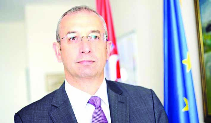 u0645u0627u064au0643u0644 u062fu0627u0641u0646u0628u0648u0631u062a