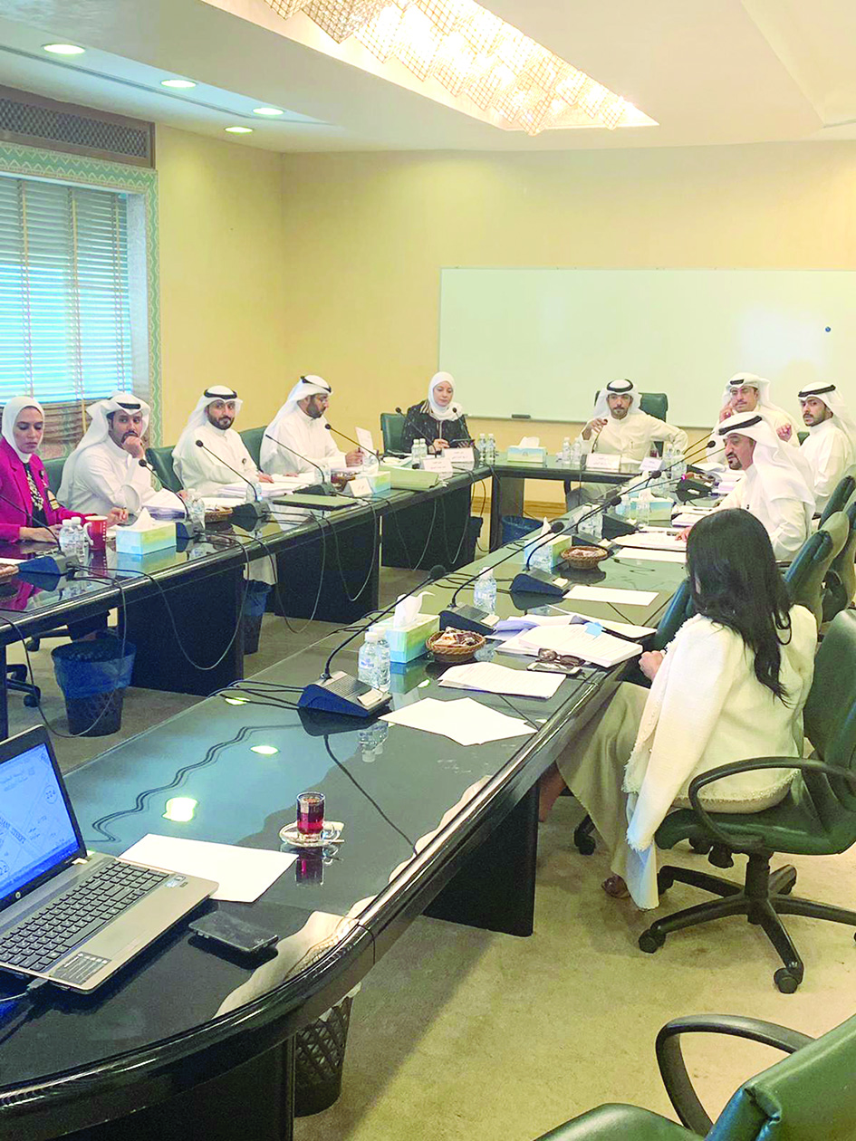 u062cu0627u0646u0628 u0645u0646 u0627u062cu062au0645u0627u0639 u0644u062cu0646u0629 u062du0648u0644u064a u0623u0645u0633