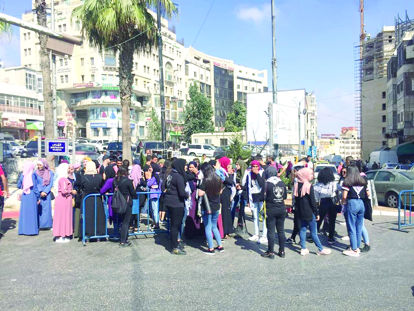 u0645u0633u064au0631u0629 u063au0627u0636u0628u0629 u0641u064a u0631u0627u0645 u0627u0644u0644u0647 u0628u0639u062f u0648u0641u0627u0629 u0627u0644u0623u0633u064au0631 u0628u0633u0627u0645 u0627u0644u0633u0627u064au062d 