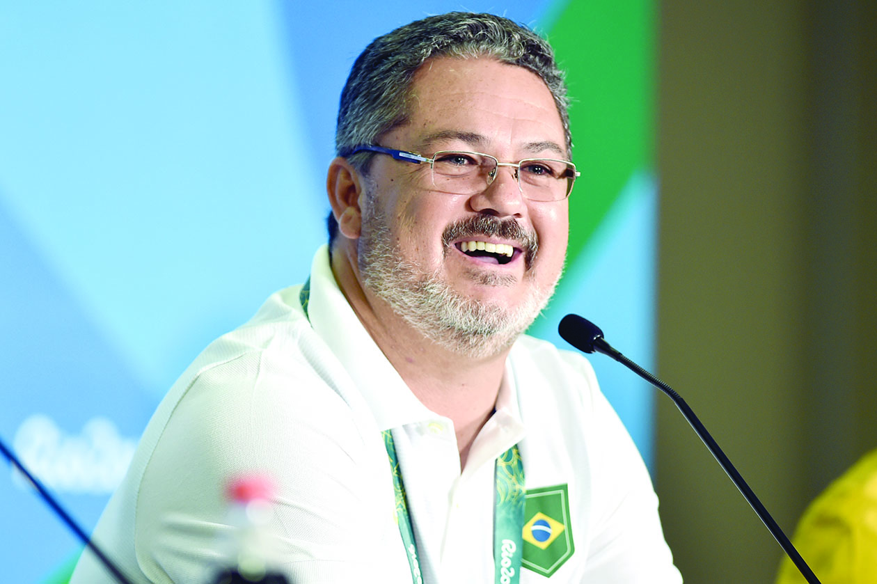 u0631u0648u062cu064au0631u064au0648 u0645u064au0643u0627u0644u064a... u0647u0644 u064au0643u0648u0646 u062eu0644u064au0641u0629 u064au0648u0632u0627u0643u061f 