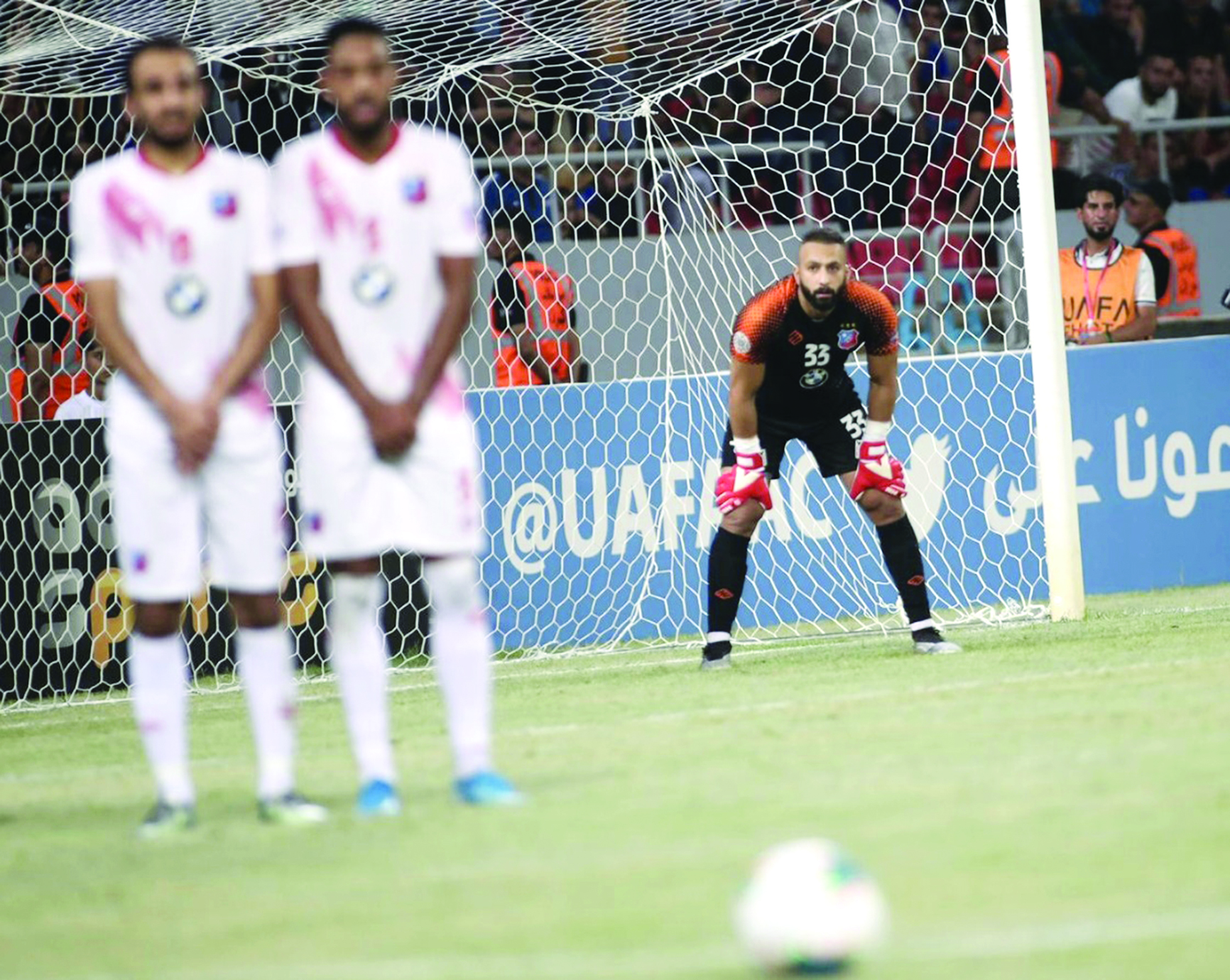 u0632u0645u0644u0627u0621 u0627u0644u0645u062au0623u0644u0642 u062du0645u064au062f u0627u0644u0642u0644u0627u0641... u00abu063au0627u0628u0648u0627u00bb u0623u0645u0627u0645 u0627u0644u0634u0631u0637u0629 