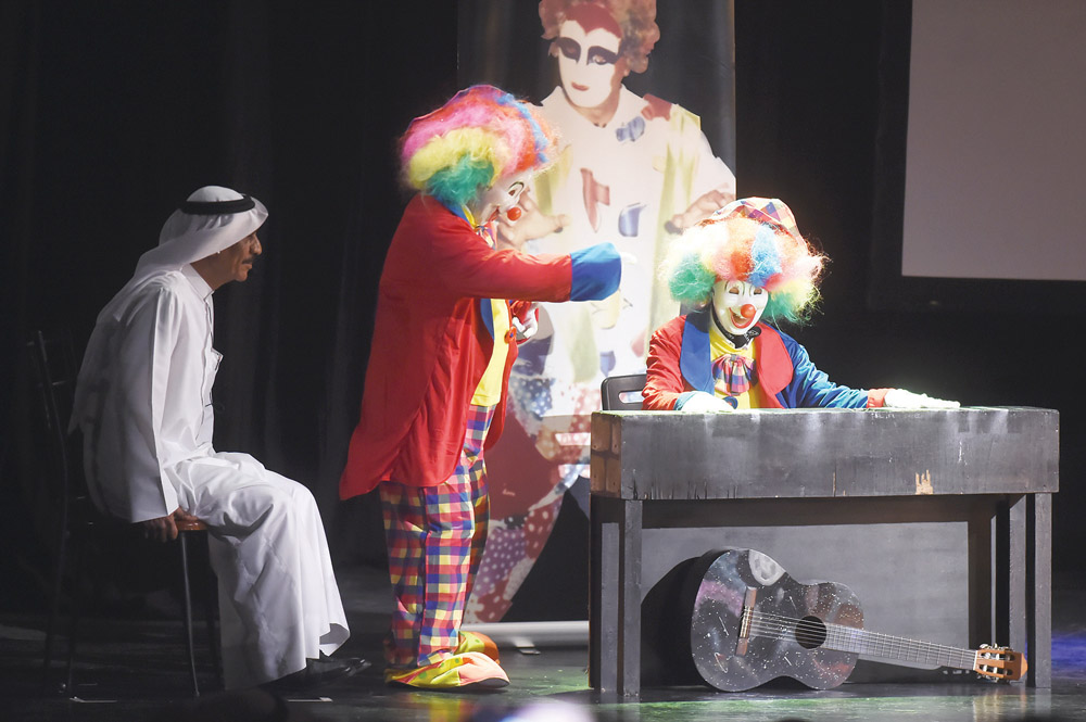 فقرة ثقافية لعبدالعزيز الحداد 