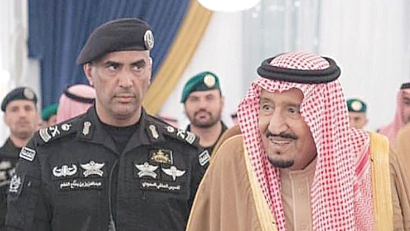 u062eu0627u062fu0645 u0627u0644u062du0631u0645u064au0646 u0648u062eu0644u0641u0647 u0627u0644u0641u063au0645