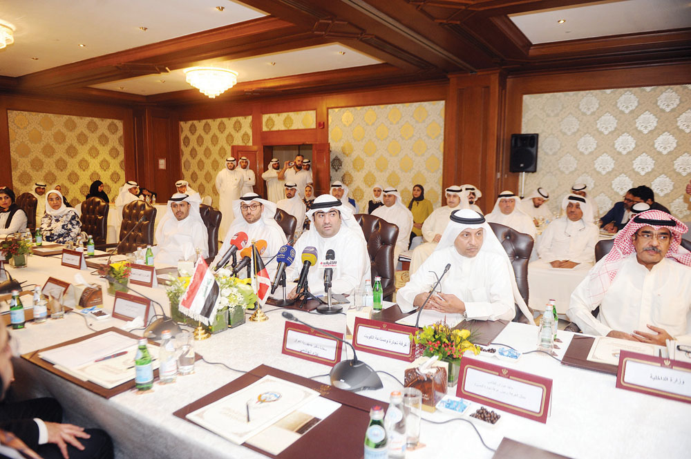 u062cu0627u0646u0628 u0645u0646 u0627u0644u0627u062cu062au0645u0627u0639 