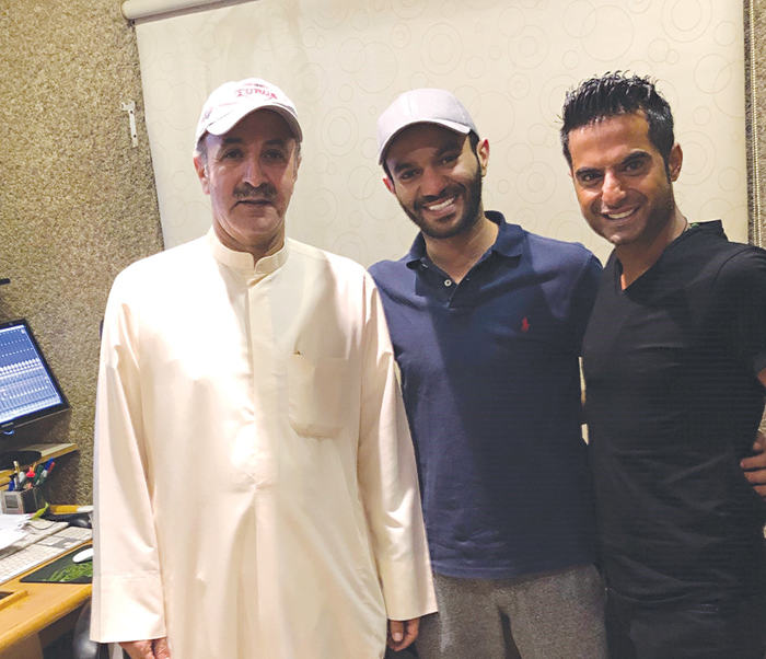 المطرف والخلف مع الزميل حمود العنزي 