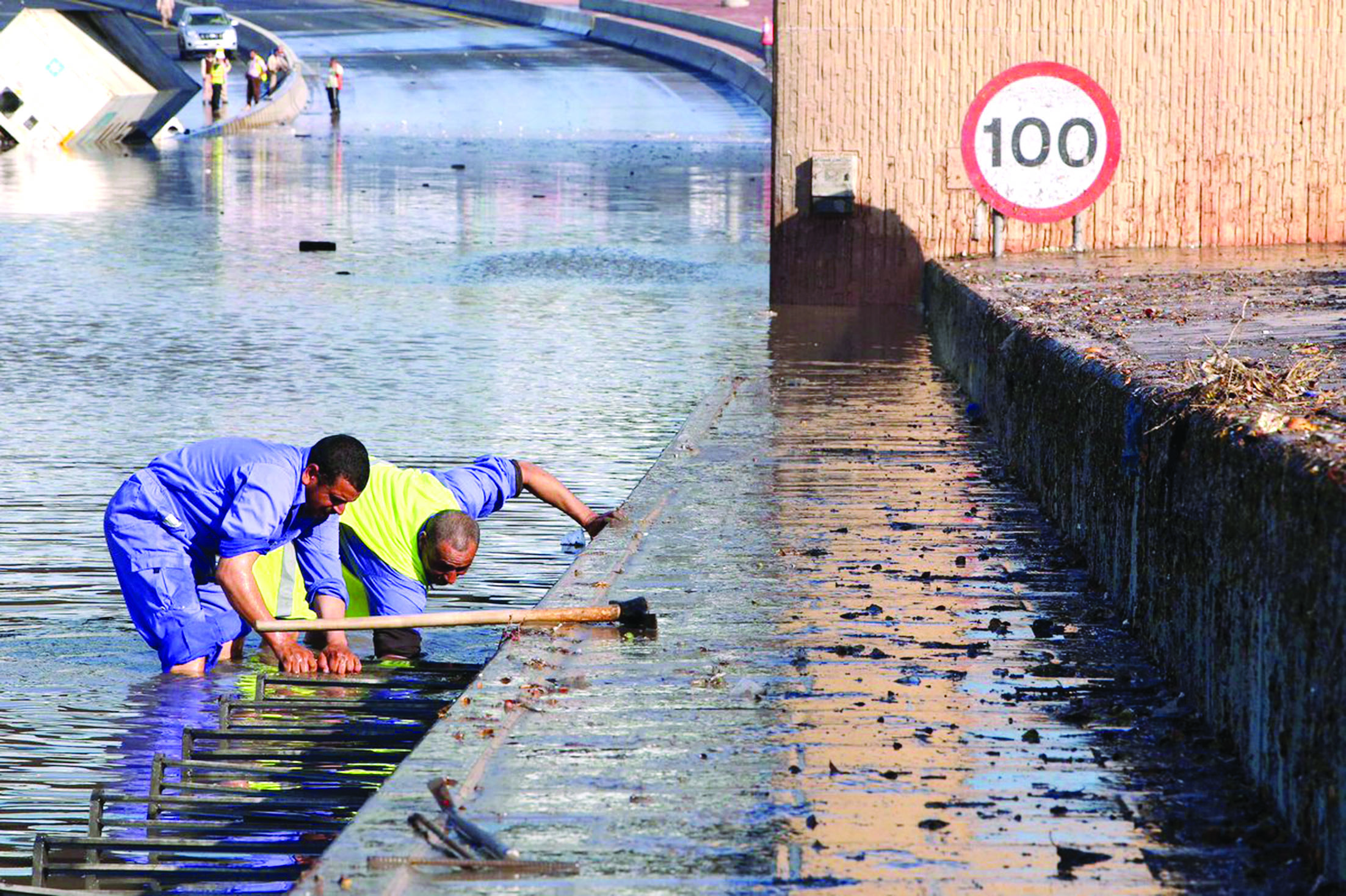 جانب مما خلفته الأمطار العام الماضي 	(أرشيف - ا ف ب)