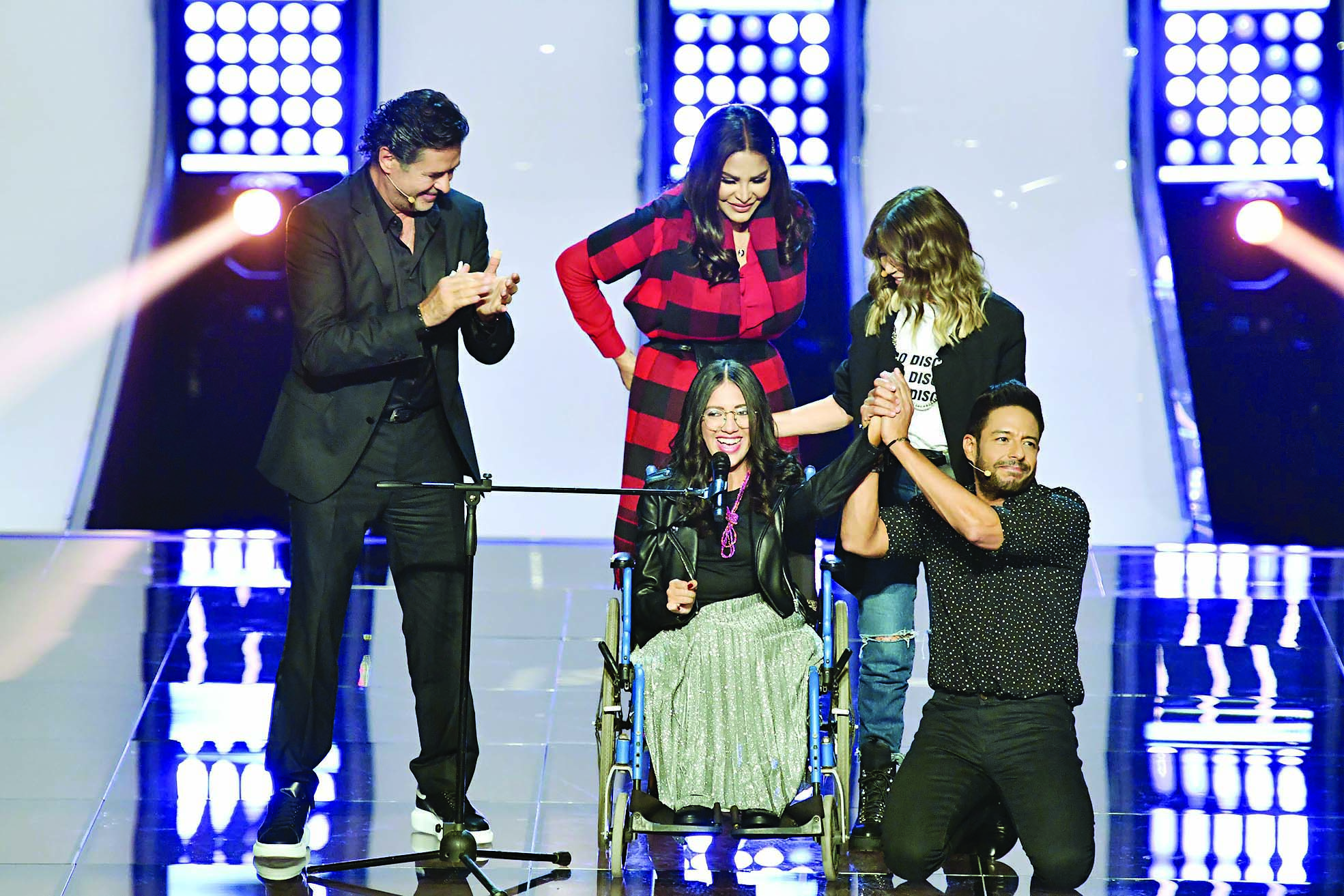 u0644u062cu0646u0629 u062au062du0643u064au0645 u00abThe Voiceu00bb u064au062du064au0637u0648u0646 u0648u0626u0627u0645 u0631u0636u0648u0627u0646 