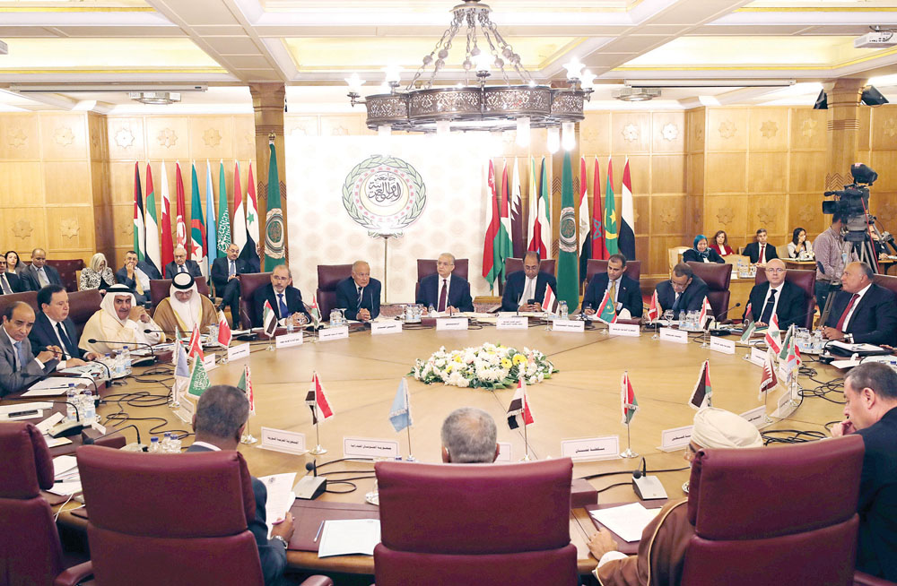 u0648u0632u0631u0627u0621 u0627u0644u062eu0627u0631u062cu064au0629 u0627u0644u0639u0631u0628 u062eu0644u0627u0644 u0627u062cu062au0645u0627u0639u0647u0645 u0623u0645u0633 u0641u064a u0627u0644u0642u0627u0647u0631u0629 t (u0631u0648u064au062au0631u0632)