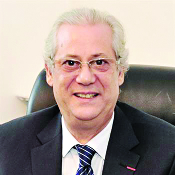 جعفر حكيم