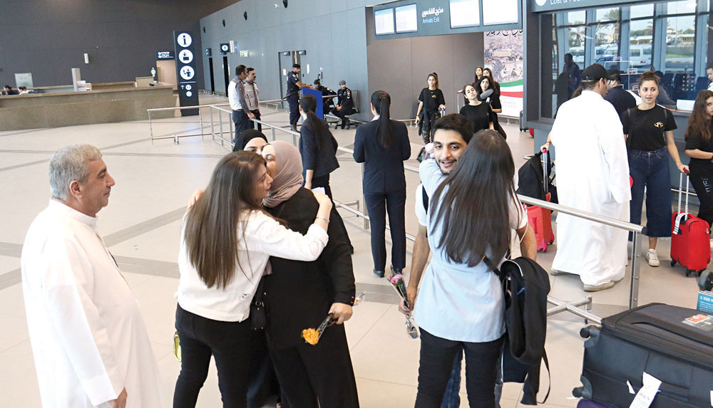 u0627u0633u062au0642u0628u0627u0644 u062du0627u0631 u0644u0644u0645u0648u0627u0637u0646u064au0646 u0627u0644u0639u0627u0626u062fu064au0646 u0645u0646 u0644u0628u0646u0627u0646 u0623u0645u0633 t(u062au0635u0648u064au0631 u0633u0639u0648u062f u0633u0627u0644u0645)