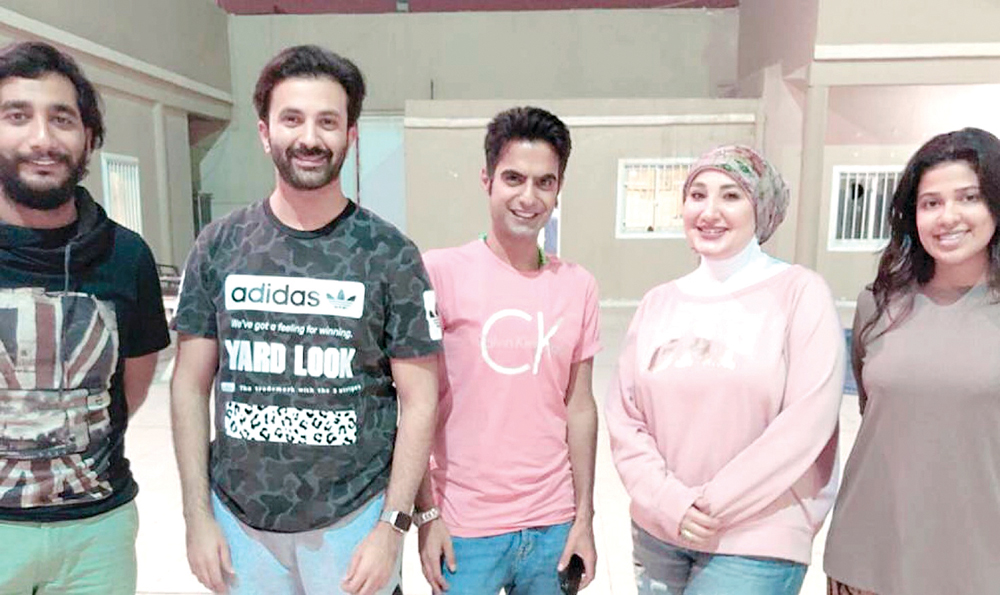 u0627u0644u0632u0645u064au0644 u062du0645u0648u062f u0627u0644u0639u0646u0632u064a u0645u0639 u0641u0631u064au0642 u0639u0645u0644 u0627u0644u0645u0633u0631u062du064au0629