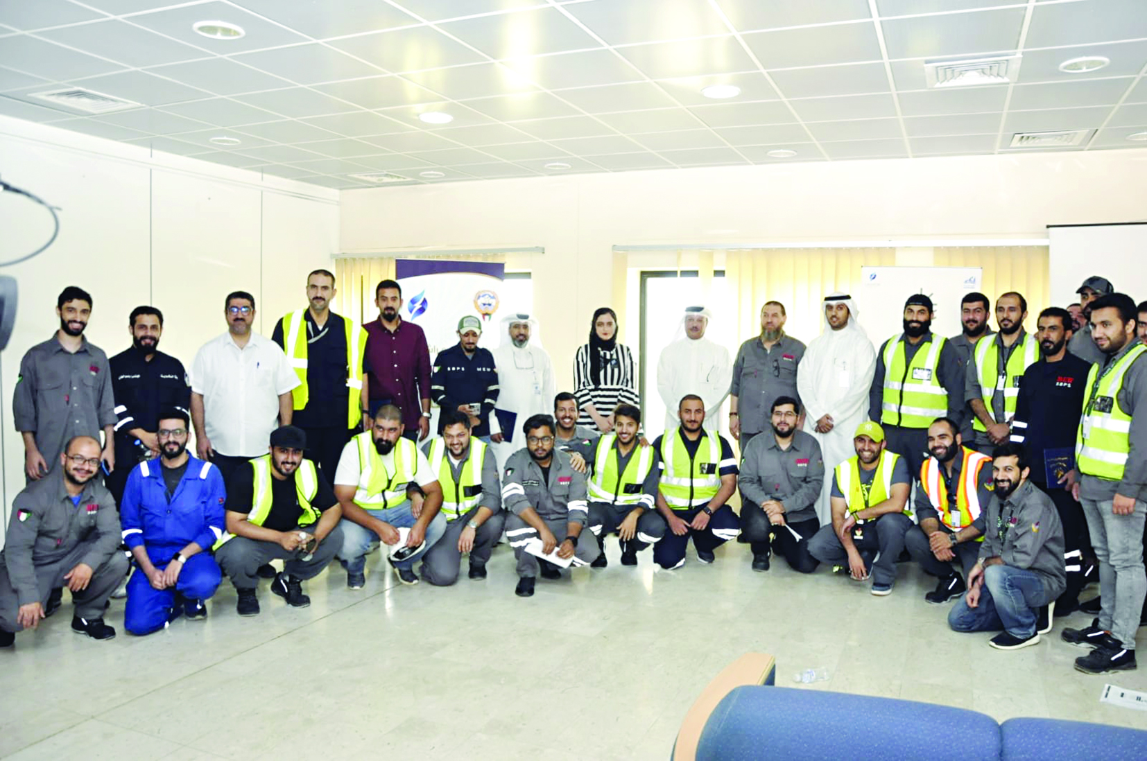 u0646u062cu0645 u064au062au0648u0633u0637 u0641u0631u064au0642 u00abu062au0631u0634u064au062fu00bb u0648u0645u0648u0638u0641u064a u0627u0644u0645u062du0637u0629 