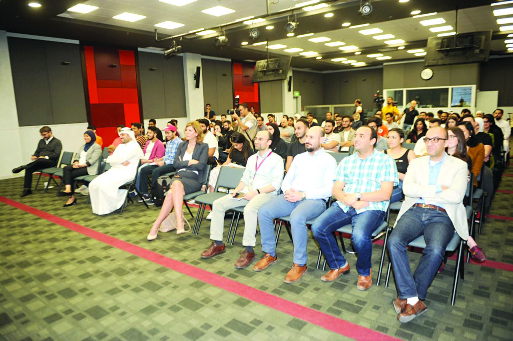 جانب من الحضور 	(تصوير بسام زيدان)