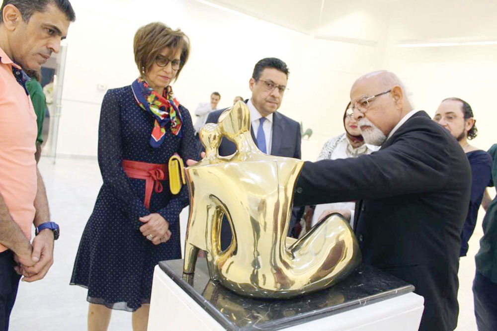 u0639u0628u062fu0627u0644u0645u0639u064au0646 u0635u0627u0644u062d u064au0634u0631u062d u0623u0639u0645u0627u0644 u0645u0639u0631u0636u0647 u0644u0644u0633u0641u064au0631 u0627u0644u0645u0635u0631u064a u0648u062du0631u0645u0647