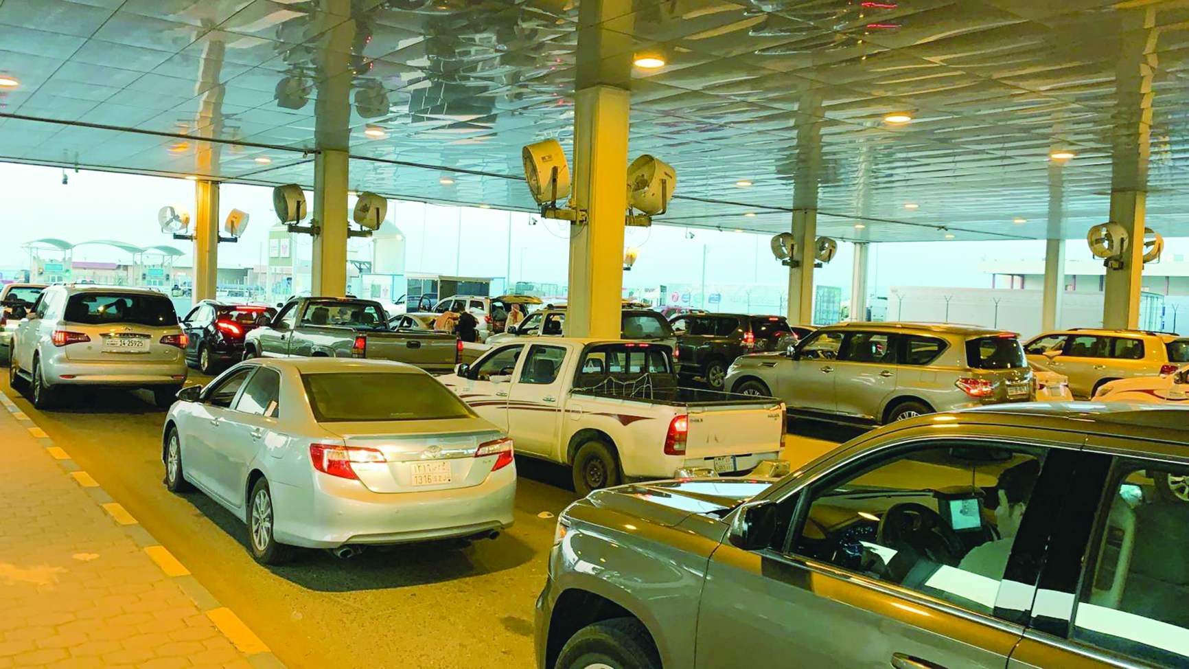 u0627u0632u062fu062du0627u0645 u0641u064a u0645u0646u0641u0630 u0627u0644u0646u0648u064au0635u064au0628