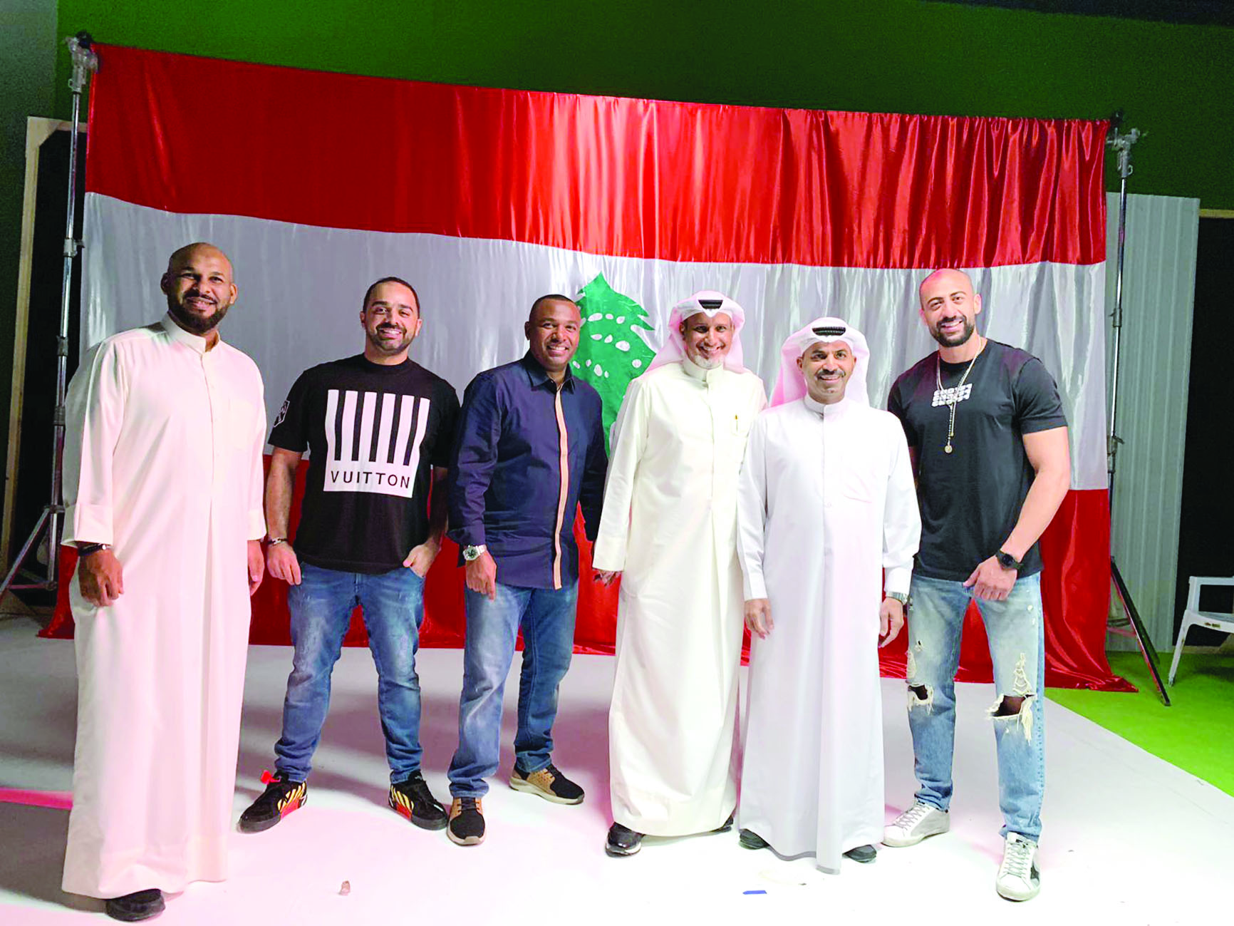 u0644u0642u0637u0629 u062cu0645u0627u0639u064au0629