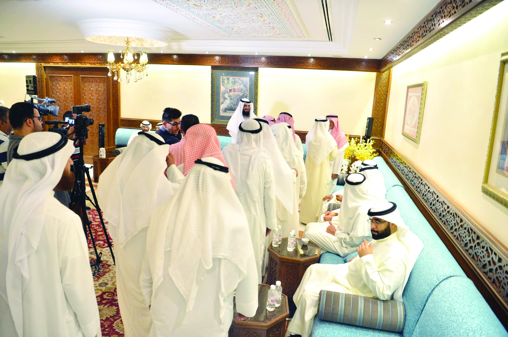 حضور كبير للتهنئة