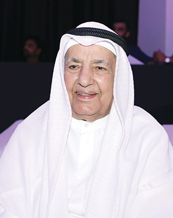 علي الغانم 