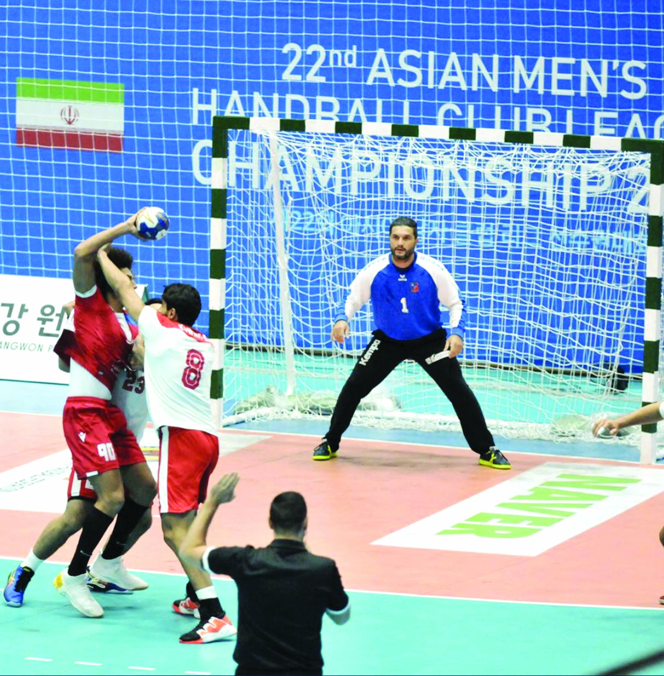 u062du0627u0631u0633 u0645u0631u0645u0649 u00abu0627u0644u0643u0648u064au062au00bb u0645u0627u062cu062f u062du0645u0632u0629 u062au0623u0644u0642 u0623u0645u0627u0645 u0627u0644u0634u0627u0631u0642u0629 