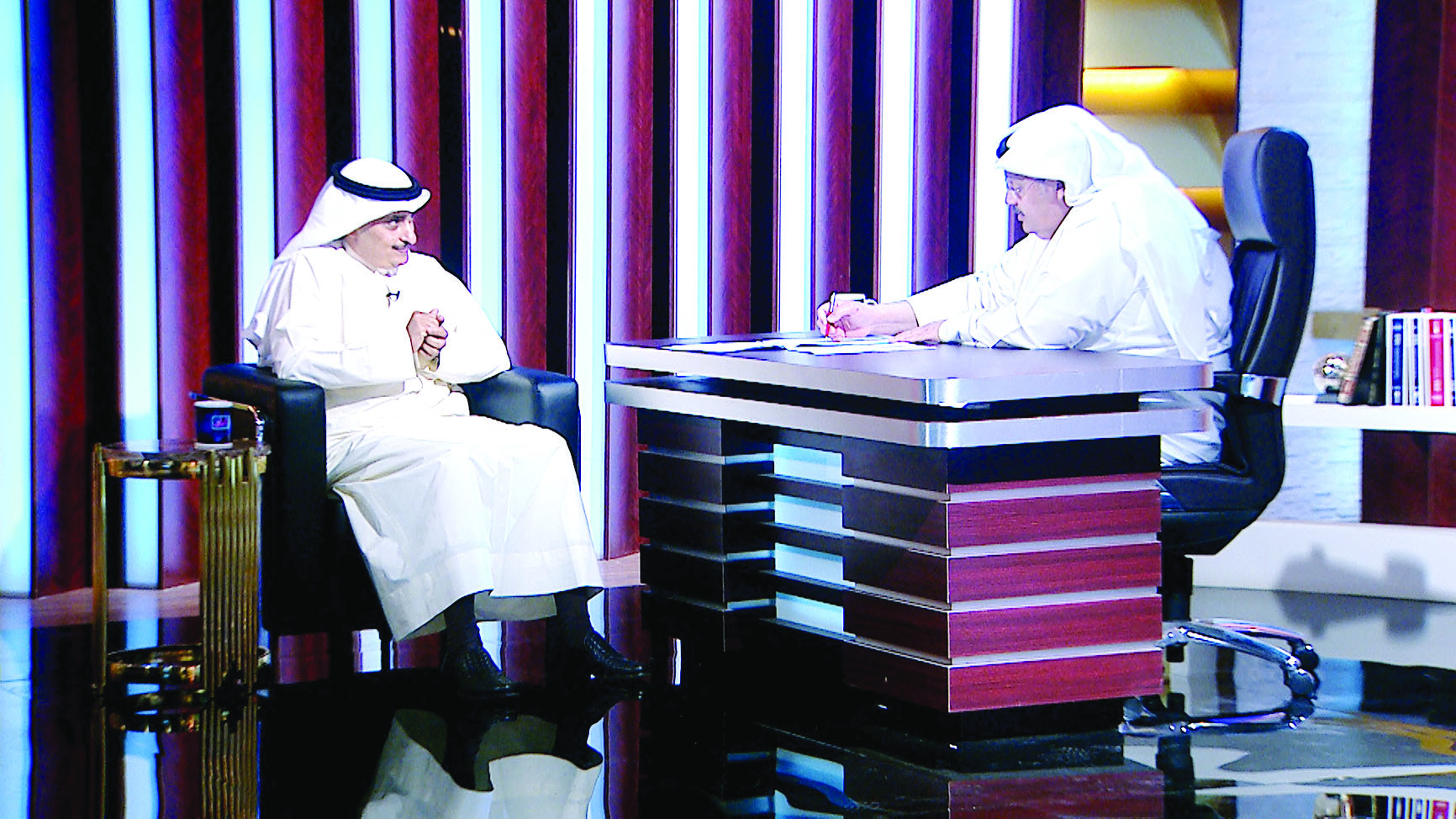 المنفوحي يتحدث للزميل رئيس التحرير في برنامج «عشر إلا عشر»