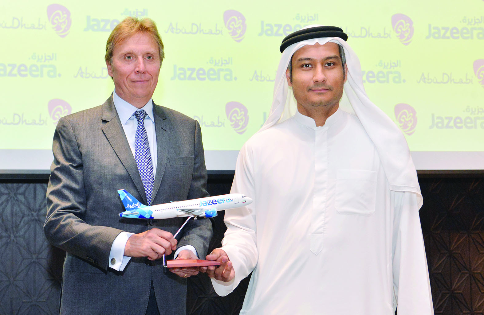 u0648u0631u062f u0648u0627u0644u0632u0631u0639u0648u0646u064a u062eu0644u0627u0644 u0625u0639u0644u0627u0646 u0627u0644u0625u0637u0644u0627u0642     t       (u062au0635u0648u064au0631 u0646u0627u064au0641 u0627u0644u0639u0642u0644u0629)