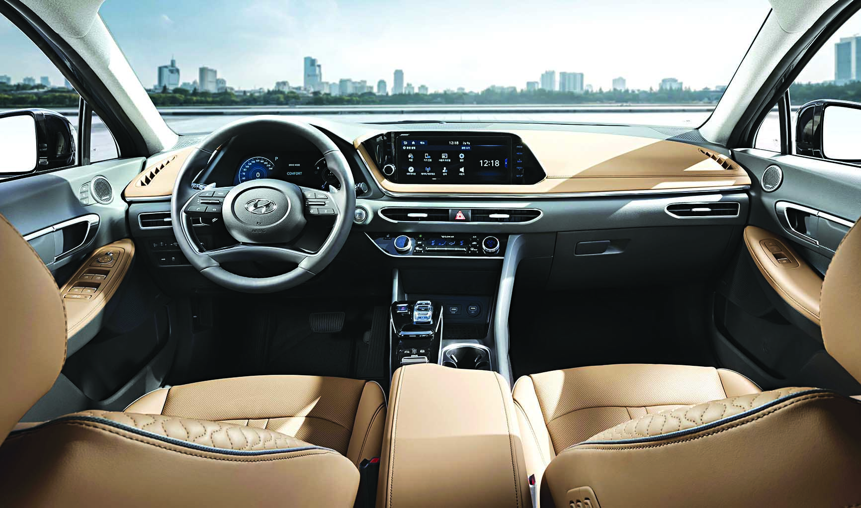 مقصورة فاخرة من «هيونداي سوناتا» 