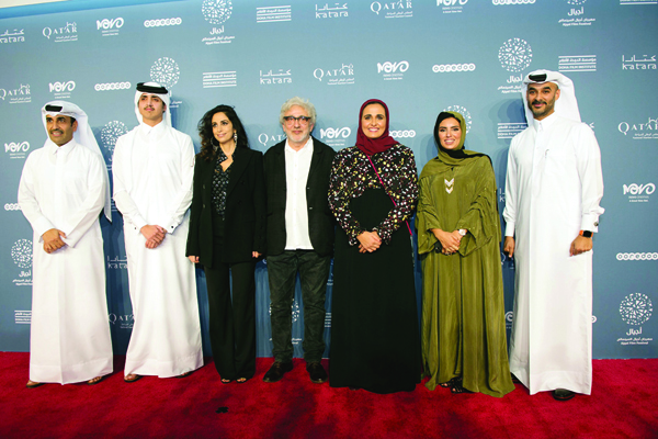 u0644u0642u0637u0629 u062cu0645u0627u0639u064au0629