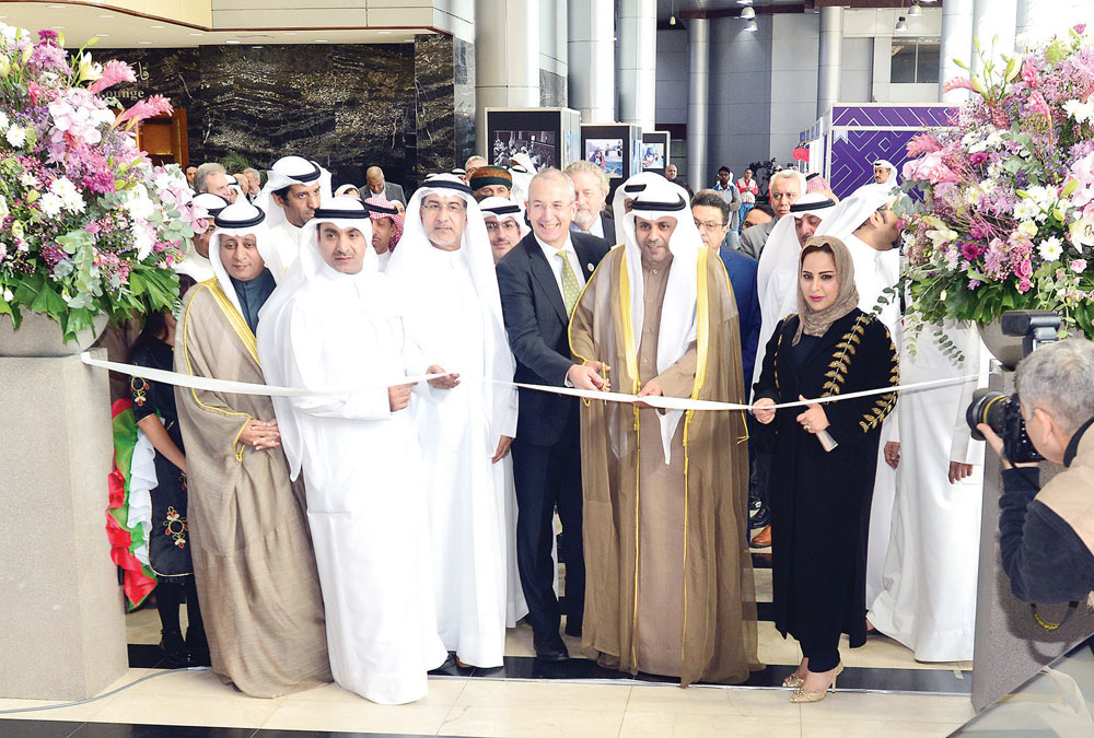 u0627u0644u062cu0628u0631u064a u064au0642u0635 u0634u0631u064au0637 u0627u0641u062au062au0627u062d u0627u0644u0645u0639u0631u0636t(u062au0635u0648u064au0631 u0623u0633u0639u062f u0639u0628u062fu0627u0644u0644u0647)