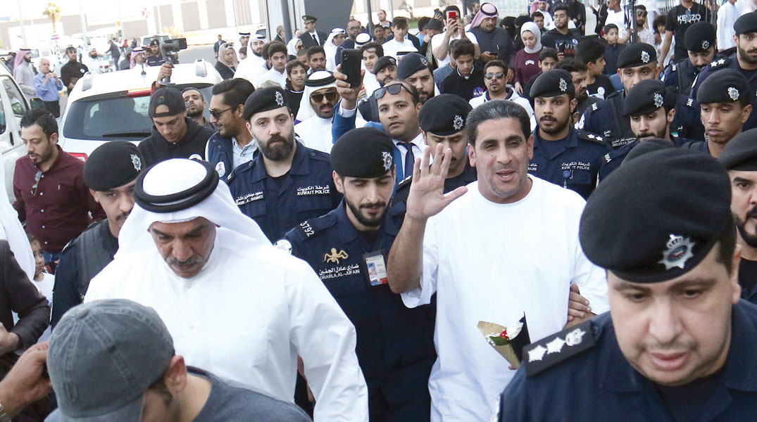 u0637u0648u0642 u0623u0645u0646u064a u062du0648u0644u0647 u0644u062au064au0633u064au0631 u062du0631u0643u0629 u0627u0644u0645u0637u0627u0631 u0628u0639u062f u0627u0644u0632u062du0627u0645 u0627u0644u0634u062fu064au062f t    (u062au0635u0648u064au0631 u0633u0639u0648u062f u0633u0627u0644u0645)