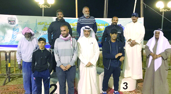 u0627u0644u0641u0648u062fu0631u064a u0648u0627u0644u0642u0628u0646u062fu064a u0648u0627u0644u0641u0627u0626u0632u0648u0646 u0641u064a u0635u0648u0631u0629 u062cu0645u0627u0639u064au0629