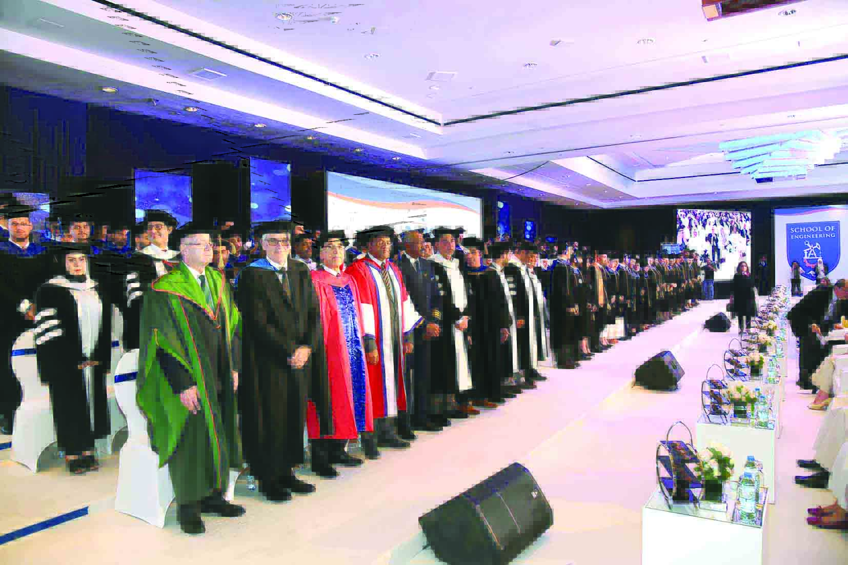 أساتذة الكلية