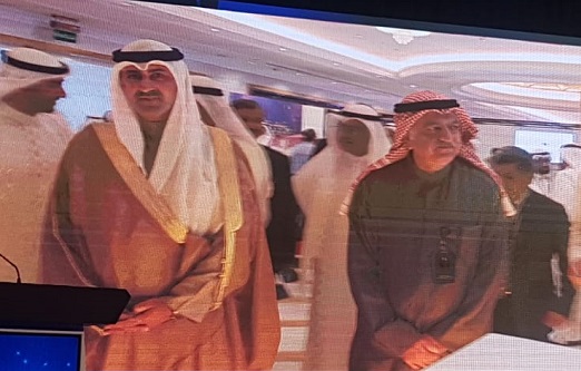 نمر الصباح وهاشم هاشم خلال افتتاح المعرض المصاحب للمؤتمر