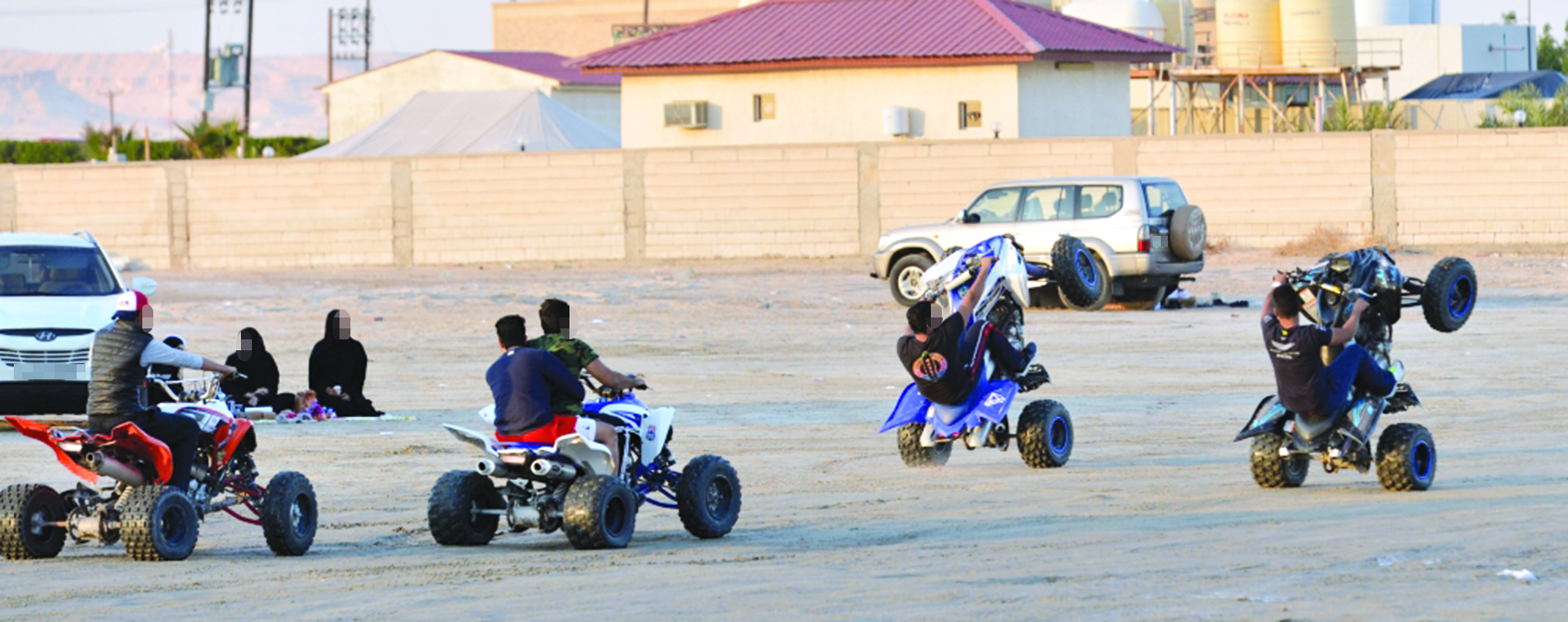 تعريض حياة العائلات للخطر 