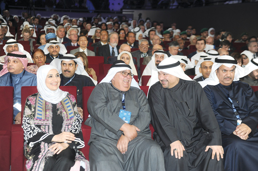 u0627u0644u0639u0642u064au0644 u062au062au0648u0633u0637 u0643u0628u0627u0631 u062du0636u0648u0631 u0627u0644u0641u0639u0627u0644u064au0629 t(u062au0635u0648u064au0631 u0628u0633u0627u0645 u0632u064au062fu0627u0646)