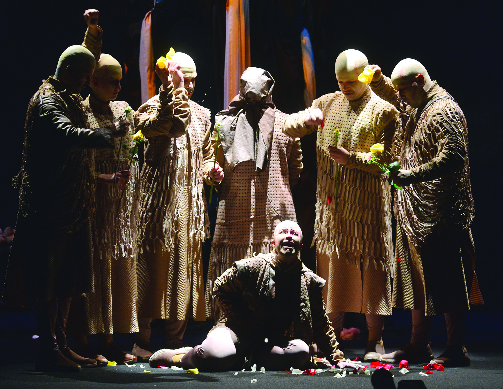 u0645u0634u0647u062f u0645u0646 u0645u0633u0631u062du064au0629 u00abu0647u0627u062fu064au0633u00bbt (u062au0635u0648u064au0631 u0623u0633u0639u062f u0639u0628u062fu0627u0644u0644u0647)