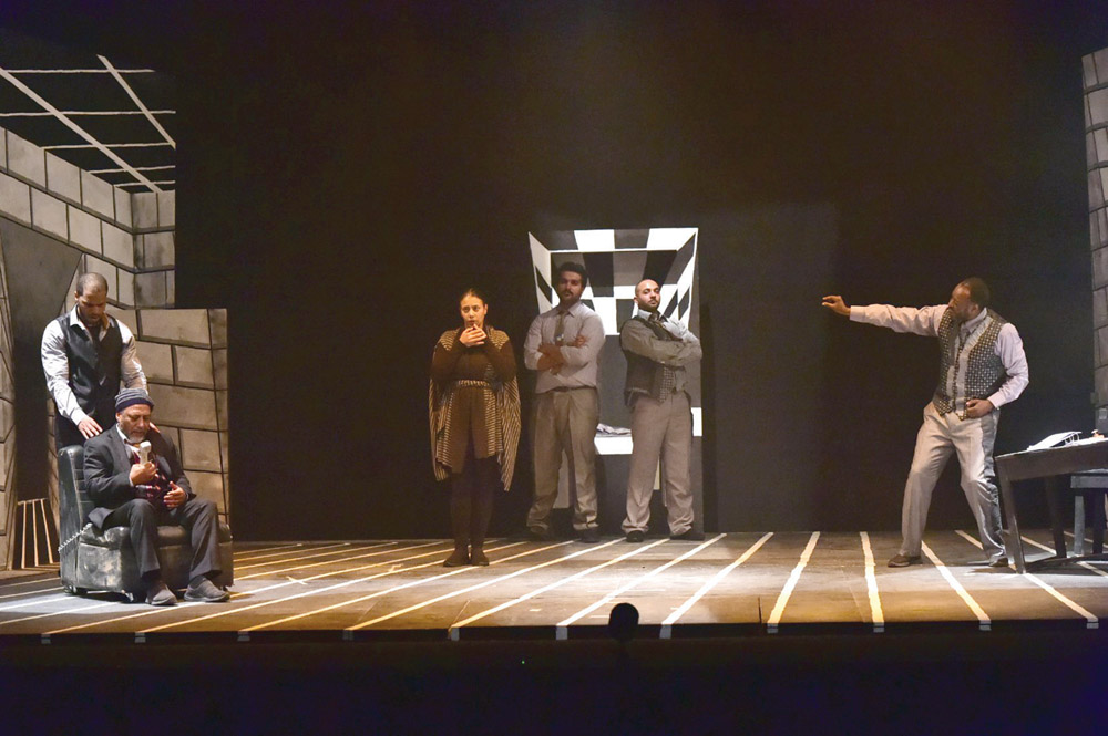 u0645u0634u0647u062f u0645u0646 u00abu0643u0648u0645u064au062fu064au0627 u0628u0644u0627 u0623u0644u0648u0627u0646u00bb