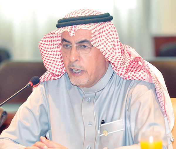 عبداللطيف العرفج	    (تصوير نايف العقلة)