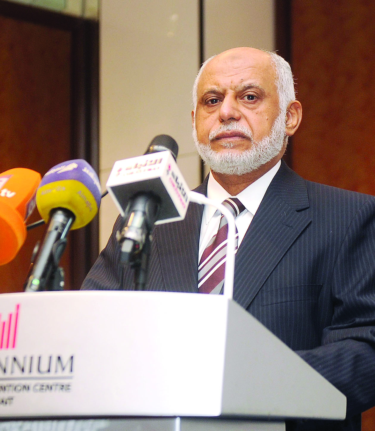 الدكتور الجارالله متحدثاً