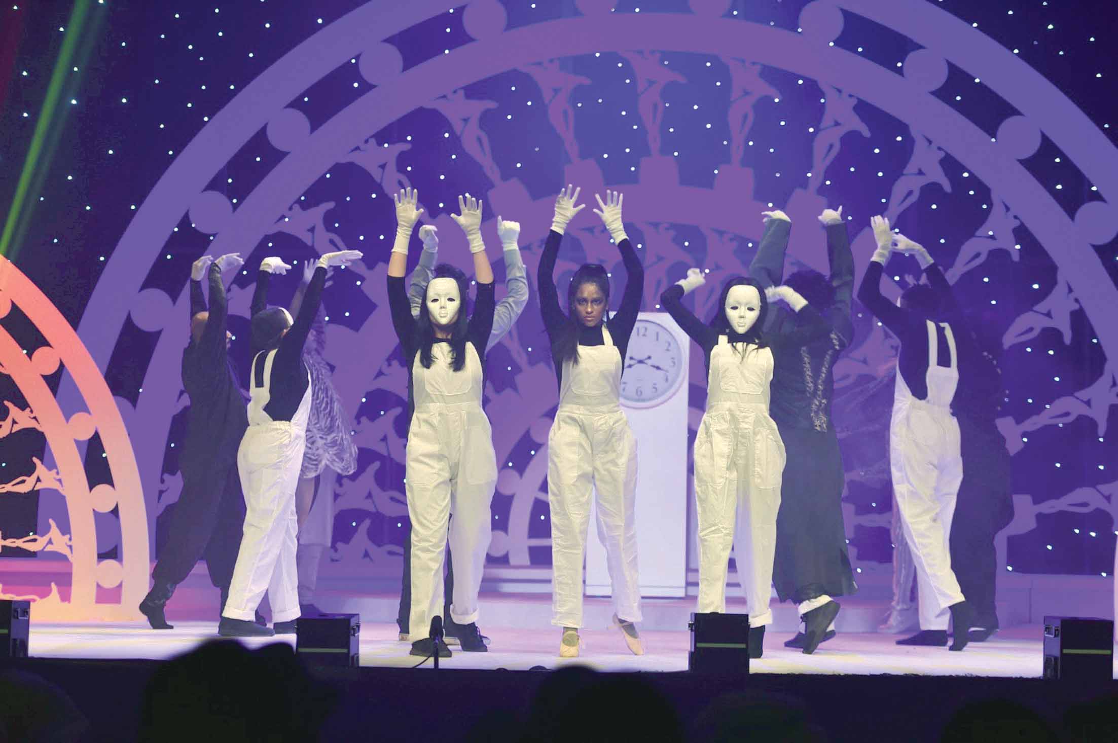 فقرة استعراضية